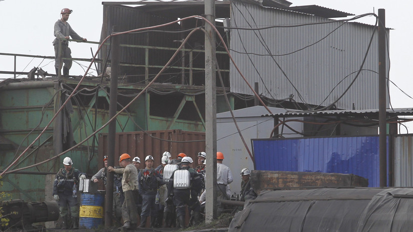 Из шахты в ЛНР после взрыва извлекли тела 13 горняков