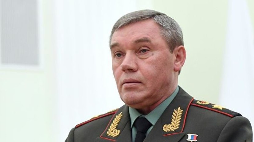 Герасимов и главнокомандующий ОВС НАТО обсудили взаимодействие России и альянса