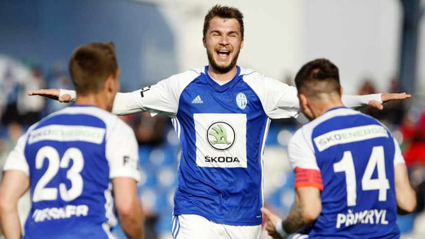 Россиянин Комличенко оформил дубль в матче чемпионата Чехии