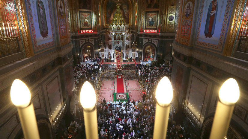 Путин поздравил православных христиан с праздником Пасхи