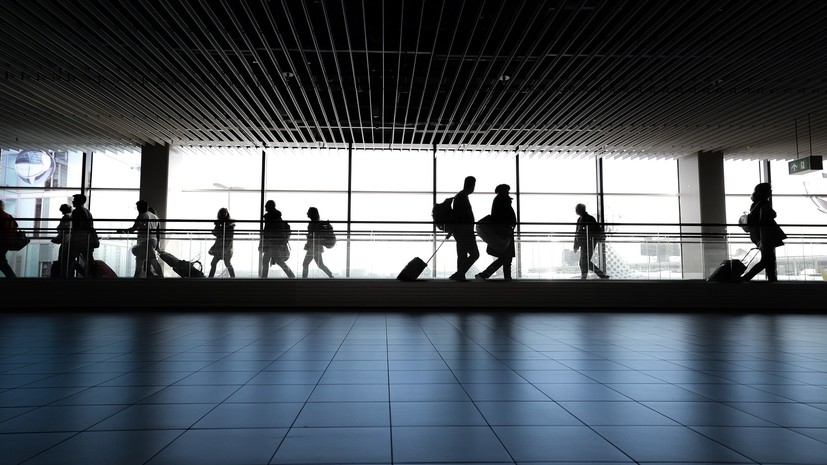 В Ростуризме прокомментировали ситуацию с россиянами в аэропорту КНР