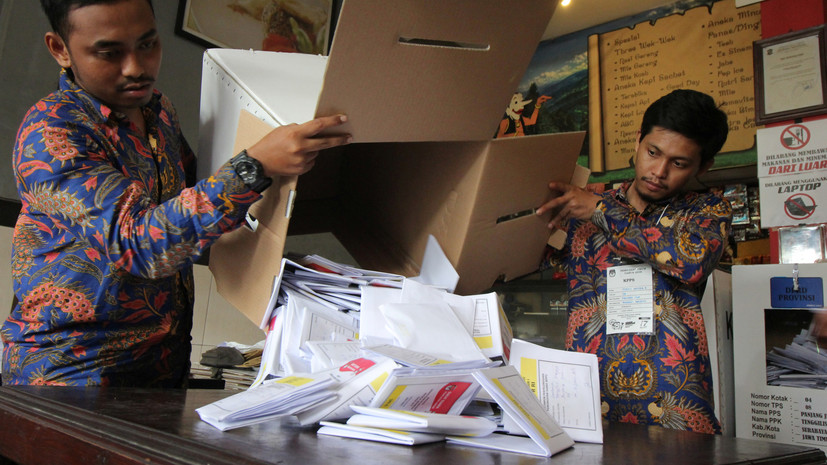 Более 270 человек в Индонезии умерли при подсчёте голосов на выборах