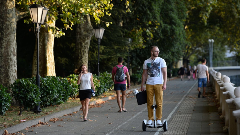 СМИ: 46% россиян намерены отдыхать от работы в майские праздники