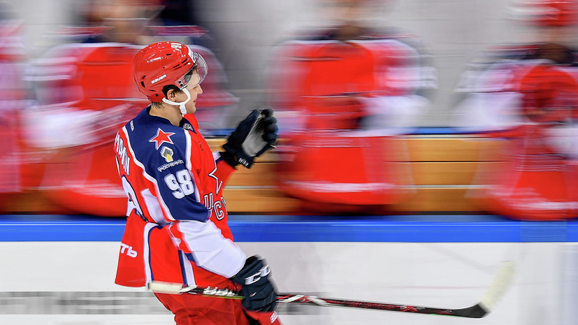 Хоккеист Мамин продлил контракт с ЦСКА 