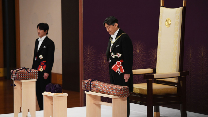 Путин поздравил нового императора Японии со вступлением на престол