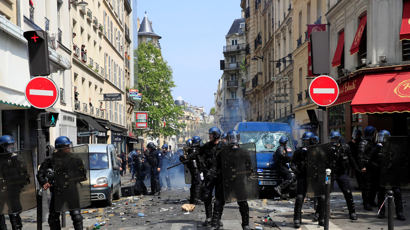 Более 160 человек задержаны в ходе первомайской демонстрации в Париже