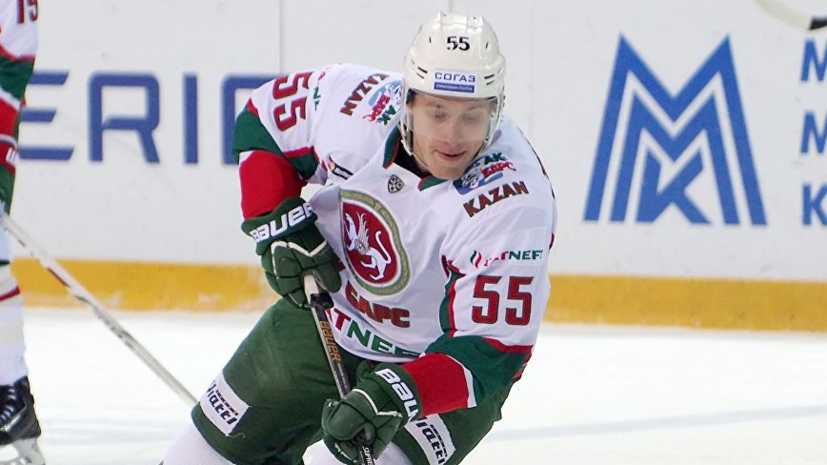 «Ак Барс» продлил контракт с хоккеистом Ткачёвым
