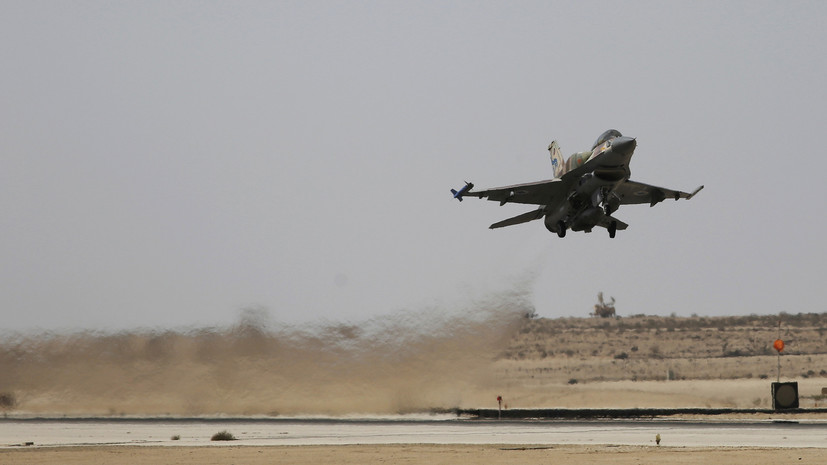 Израильские военные атаковали 70 целей в секторе Газа