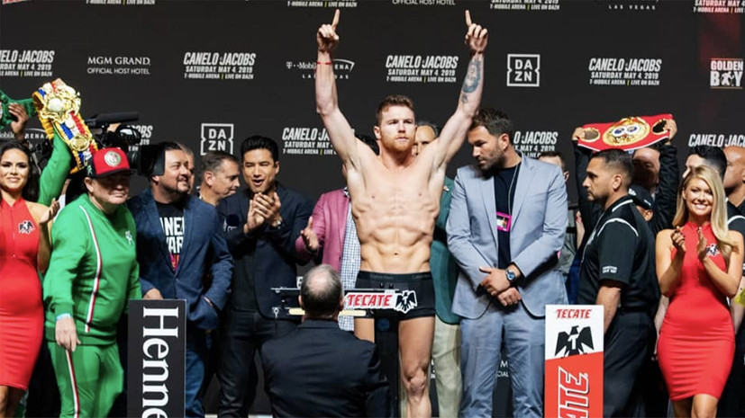 Альварес одержал победу над Джейкобсом в Лас-Вегасе