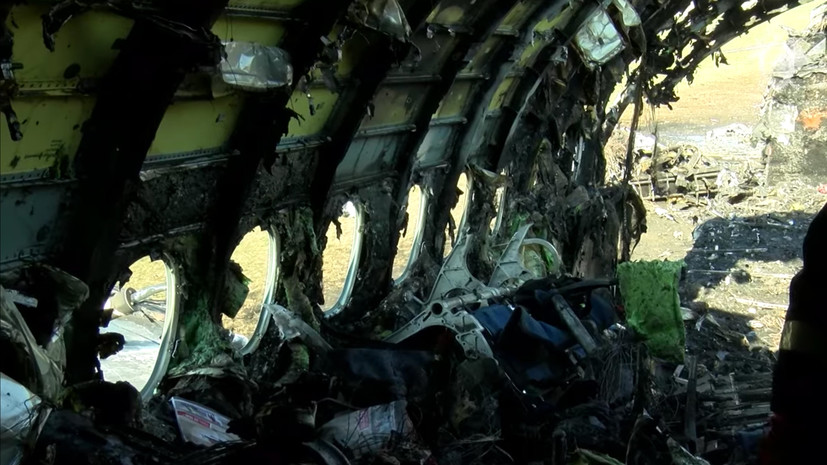 Из сгоревшего в Шереметьеве самолёта извлекли тела 41 погибшего