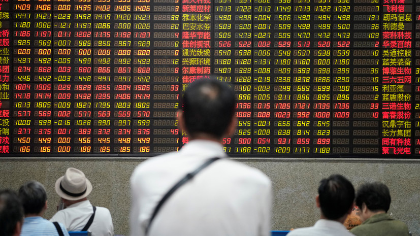 Обвал на словах: китайские рынки рухнули после заявления Трампа о повышении пошлин