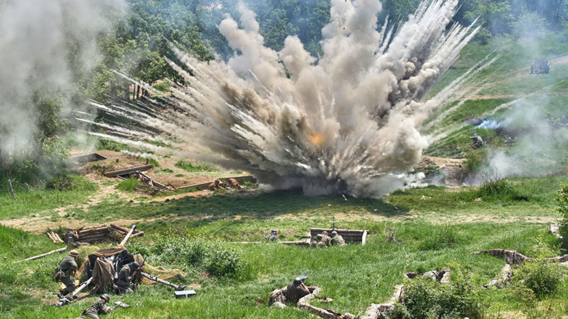 В Севастополе прошла историческая реконструкция штурма Сапун-горы