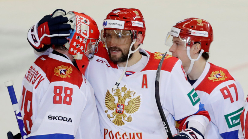 Футболисты сборной России обратились к хоккейной национальной команде перед ЧМ