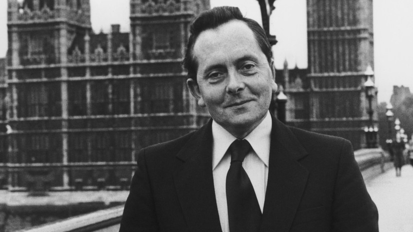 Умер журналист Брайан Уолден