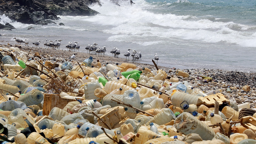 Кислородное голодание: как пластиковый мусор влияет на полезные .