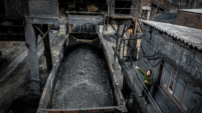 В Киеве пояснили, на какие товары не будут распространяться спецпошлины