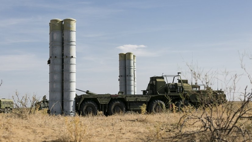 Глава МИД Турции заявил, что страна не будет откладывать покупку С-400