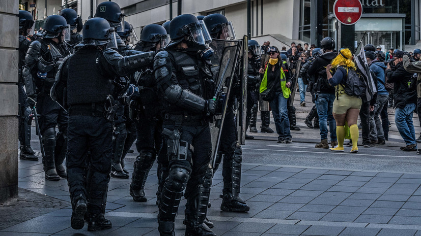 В МВД Франции заявили о самой малочисленной акции протеста «жёлтых жилетов»