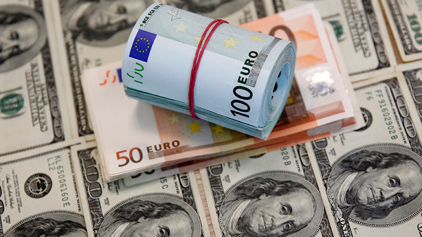Рубль растёт к евро
