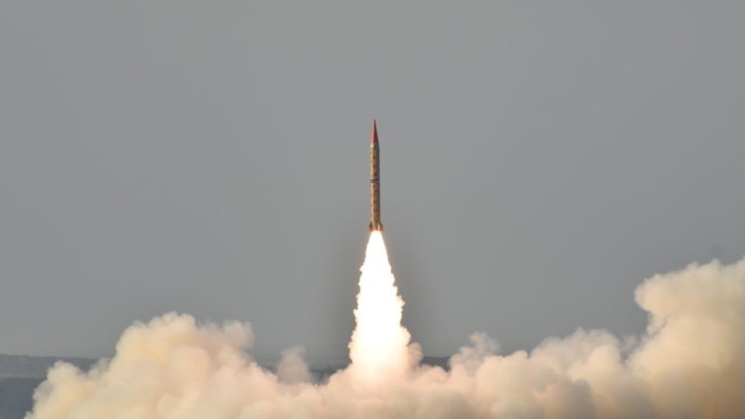 Пакистан испытал способную нести ядерный заряд ракету