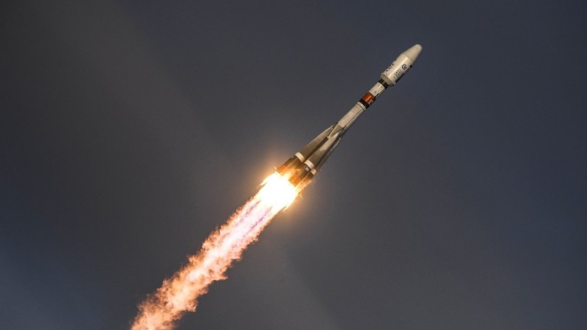 В стартовавшую с Плесецка ракету «Союз-2.1б» ударила молния