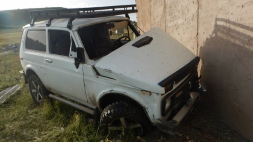 В Крыму завели дело по факту гибели ребёнка в скатившемся с горы автомобиле