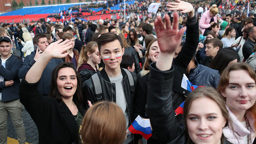 «Оптимальный рабочий ритм»: на следующей неделе у россиян будет дополнительный выходной