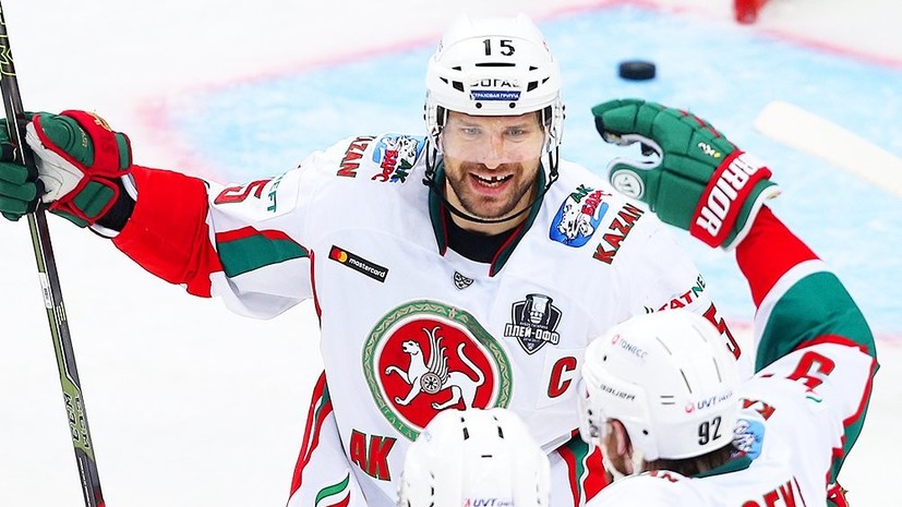 Хоккеист Свитов продолжит карьеру в «Локомотиве»