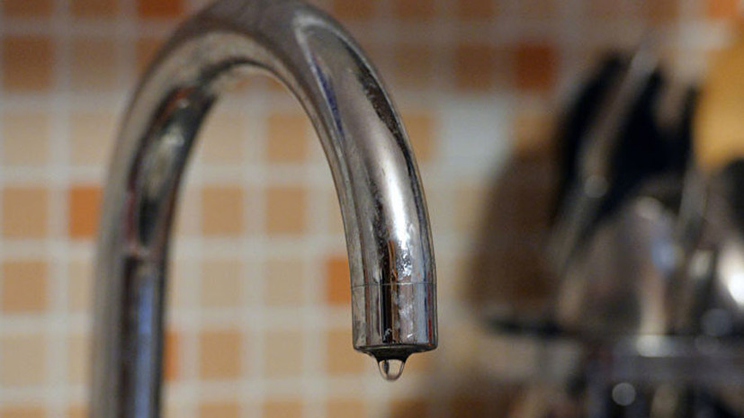 В двух городах Украины приостановили централизованную подачу воды