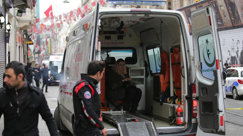 Двое граждан России пострадали в аварии в турецкой Анталье