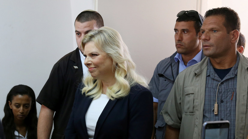 СМИ: Жену Нетаньяху оштрафовали за траты на ресторанную еду