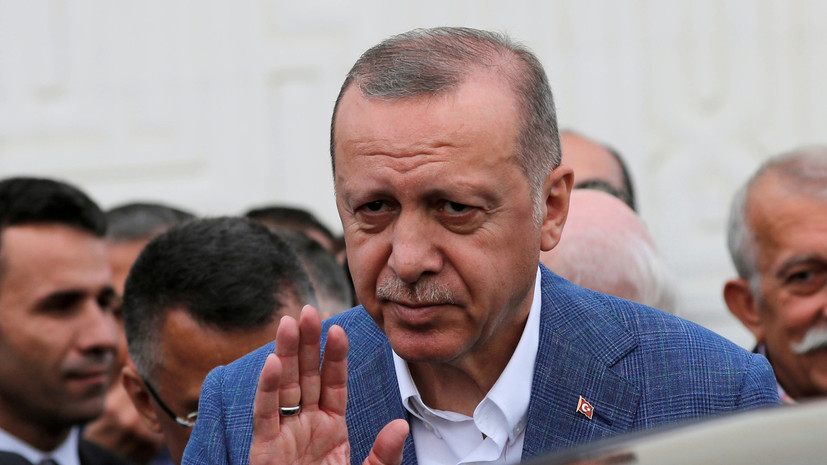 Эрдоган не считает «обыкновенной» смерть Мурси