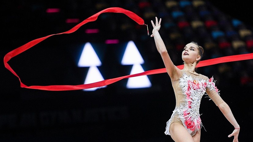 Гимнастка Дина Аверина завоевала золото в индивидуальном многоборье на ЕИ-2019
