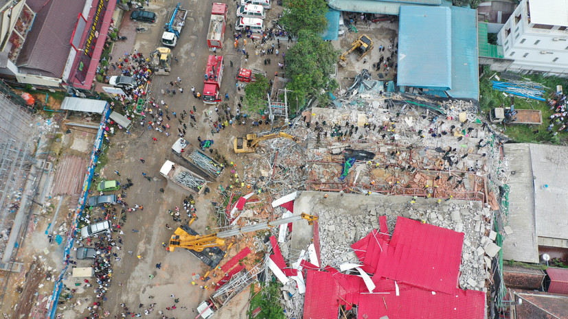 В Камбодже в результате обрушения здания погибли 13 человек