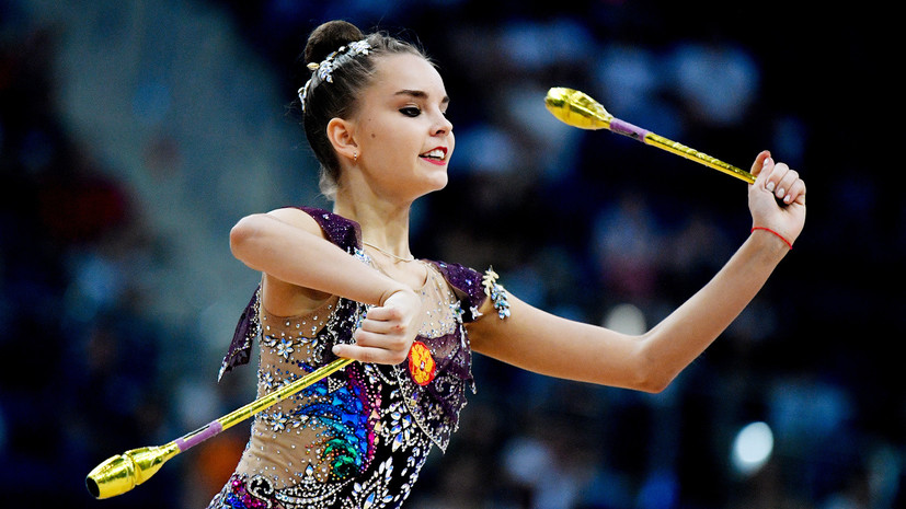 Гимнастка Дина Аверина рассказала, почему её сестра не поехала на Европейские игры