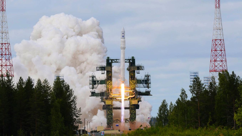 Рогозин сообщил, сколько ракет «Ангара» будет производить «Полёт»