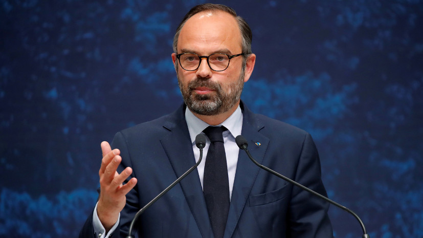 Премьер Франции заявил о возможности отмены санкций «в любой момент»