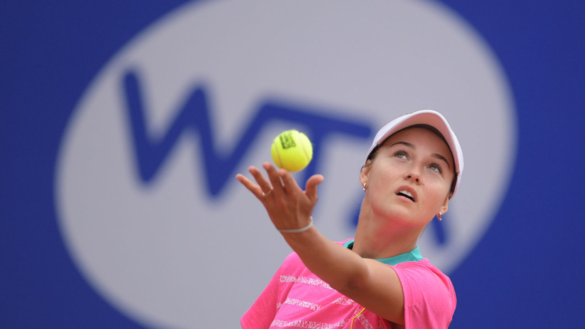 Калинская победила Костюк в первом круге квалификации Уимблдона