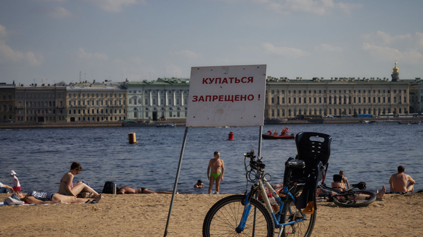 Роспотребнадзор отчитался о проверке воды в городских водоёмах Петербурга