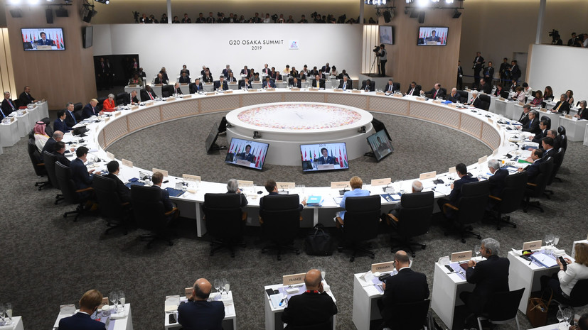 «Настрой очень хороший, атмосфера — конструктивная»: какие вопросы обсуждали мировые лидеры в первый день саммита G20