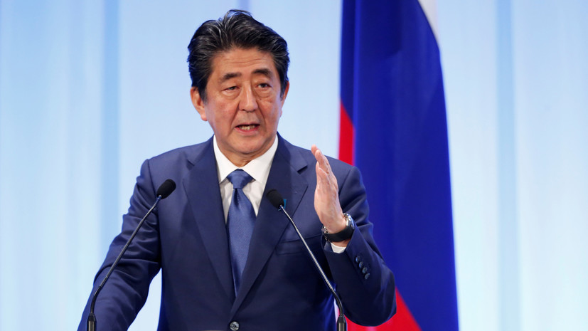 Абэ сообщил о планах смягчить визовый режим для предпринимателей из России
