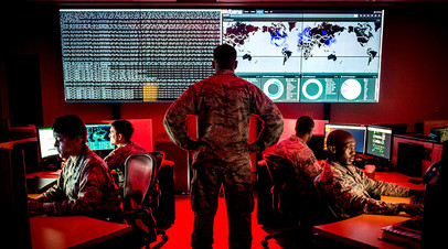 Военные киберспециалисты на базе ВВС США в Мидл-Ривер, Мэриленд