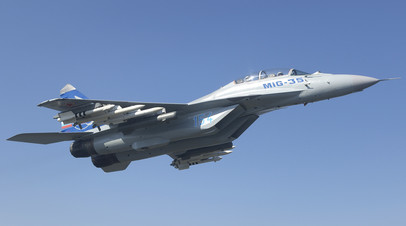Новейший истребитель МиГ-35 во время полёта