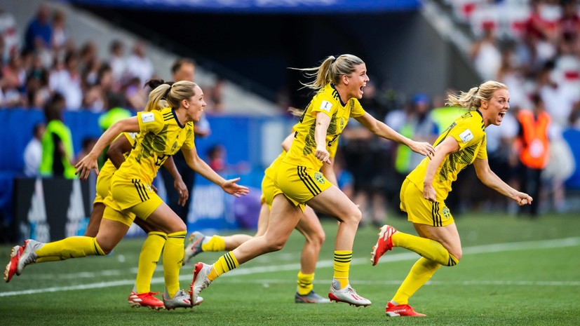 Женская сборная Швеции по футболу завоевала бронзу ЧМ, победив Англию