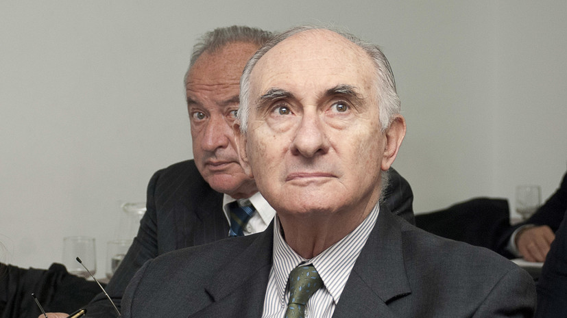 Умер бывший президент Аргентины Фернандо де ла Руа