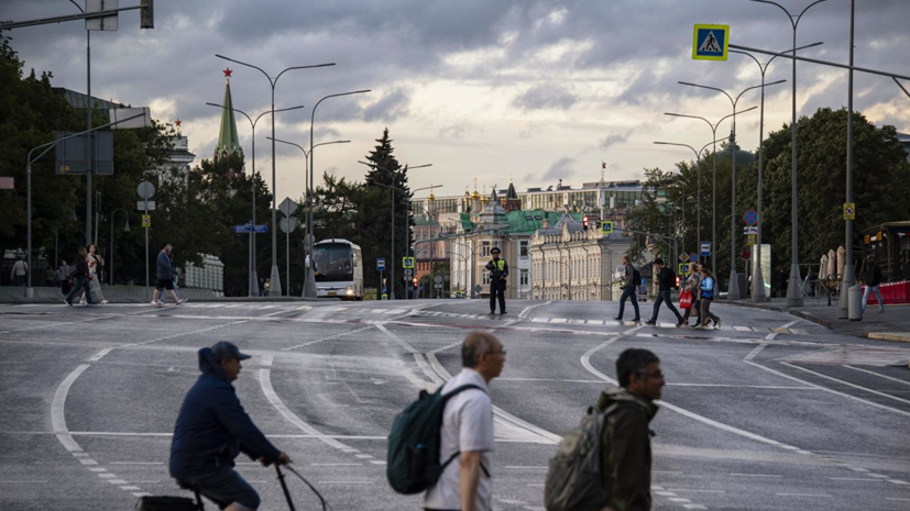 Синоптики рассказали о нехарактерной для июля погоде в Москве
