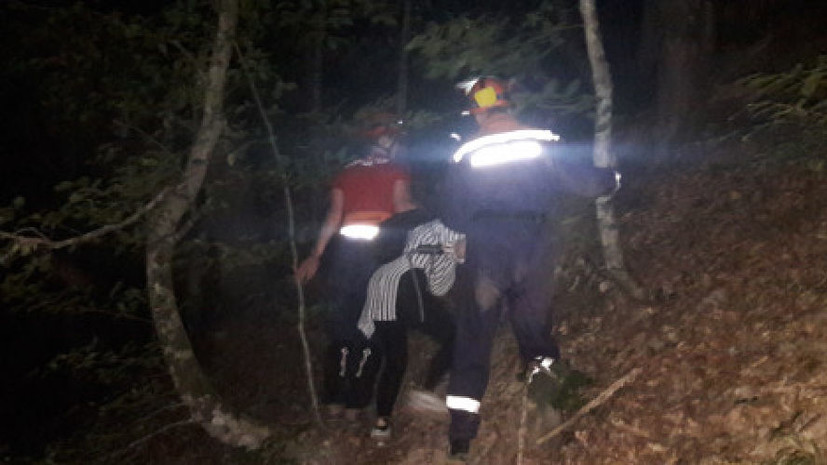 В горах Сочи туристка упала в обрыв