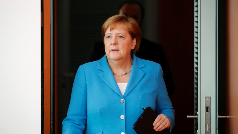 В Берлине прокомментировали самочувствие Меркель