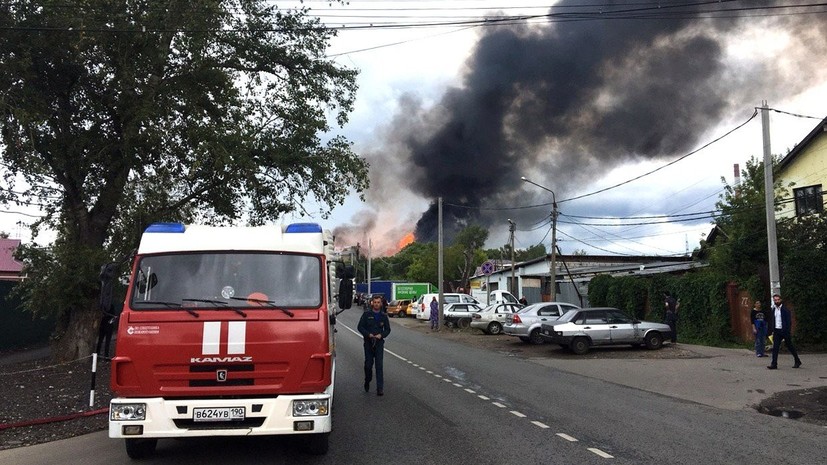 Пожарные потушили факел на территории ТЭЦ-27 в Мытищах
