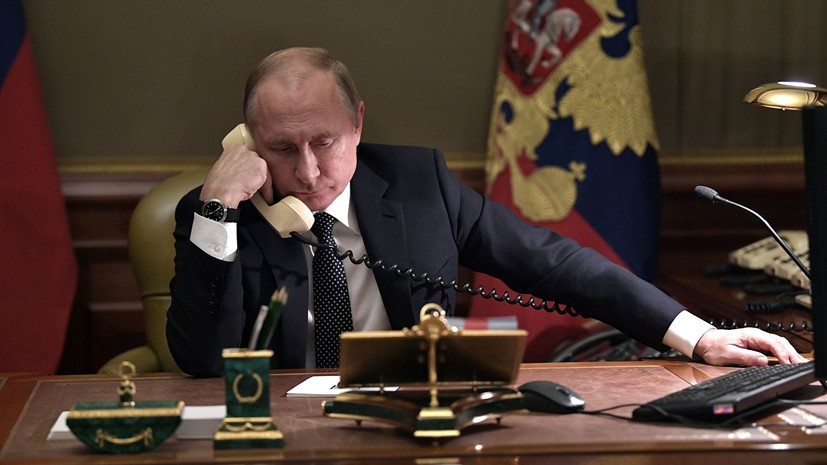 Путин провёл телефонный разговор с лидером Палестины